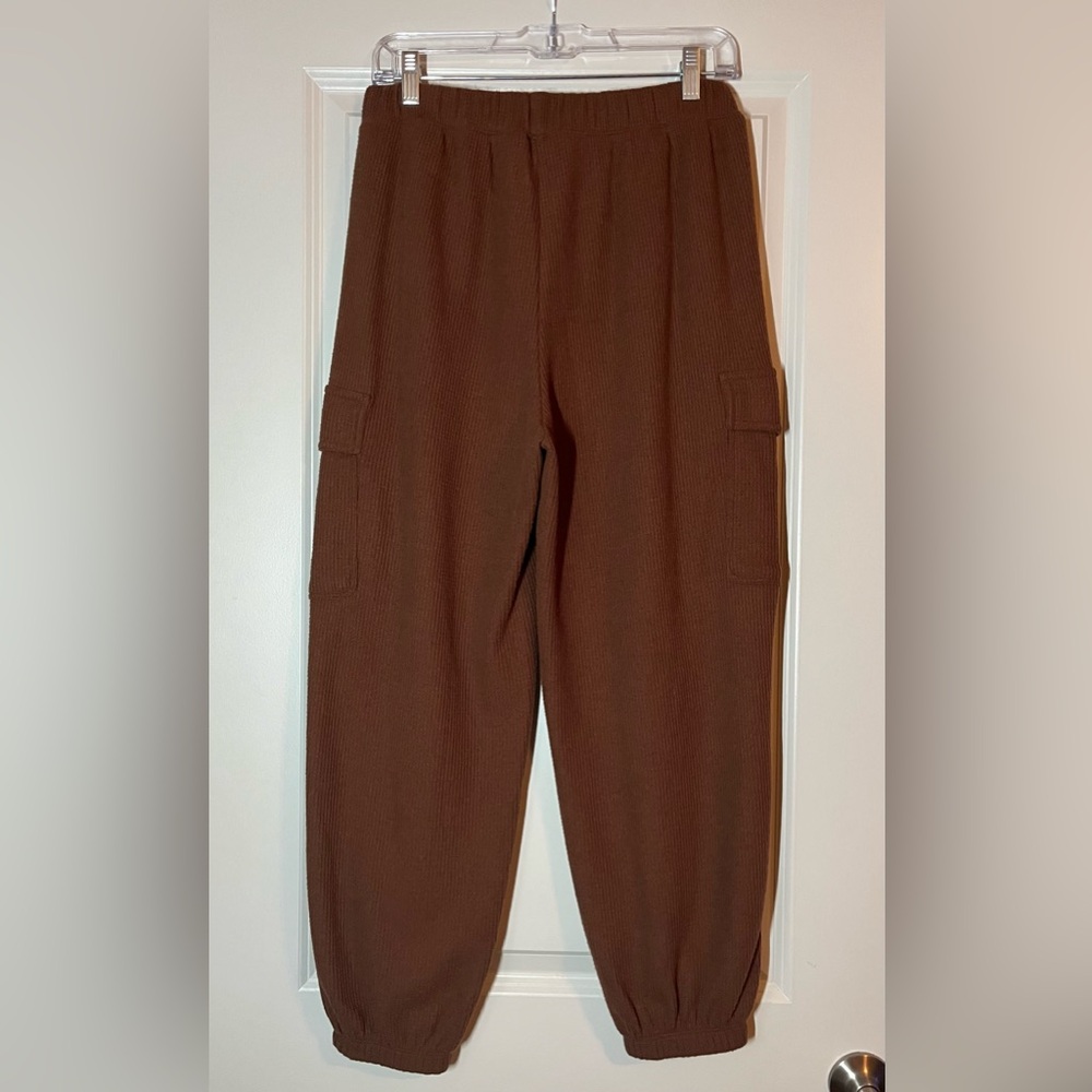 SOLD Aerie Matching Set | Waffle Knit Wrap Front Top & Joggers in Brown - Picture 8 of 9